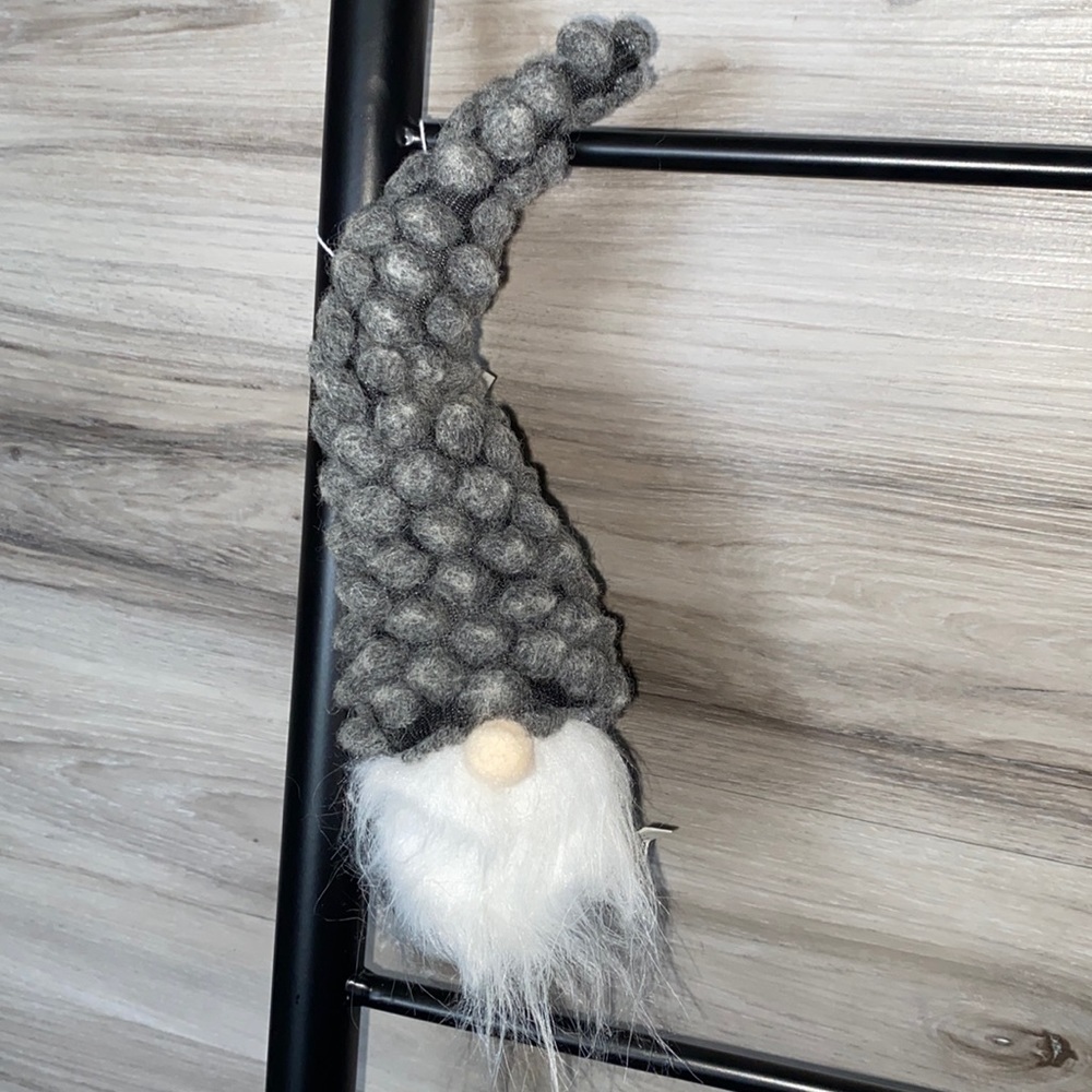NWT Gnome Plush Ornament, Bubble Hat
